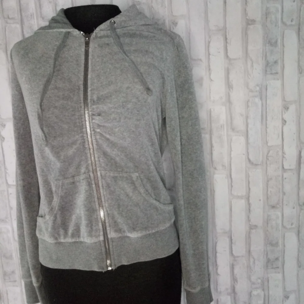 XXI woman's gray zip-up Hoodie jacket